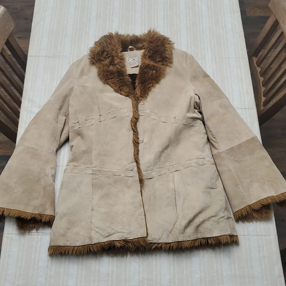 BKE Tan Leather Jacket with Brown Fur Trim - Picture 2 of 11